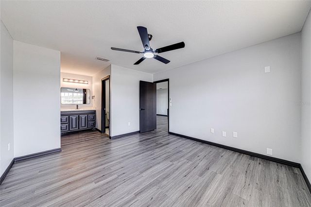 336 OAK TRACK DRIVE, Ocala, FL 34472