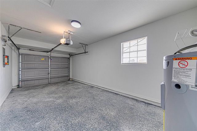 336 OAK TRACK DRIVE, Ocala, FL 34472