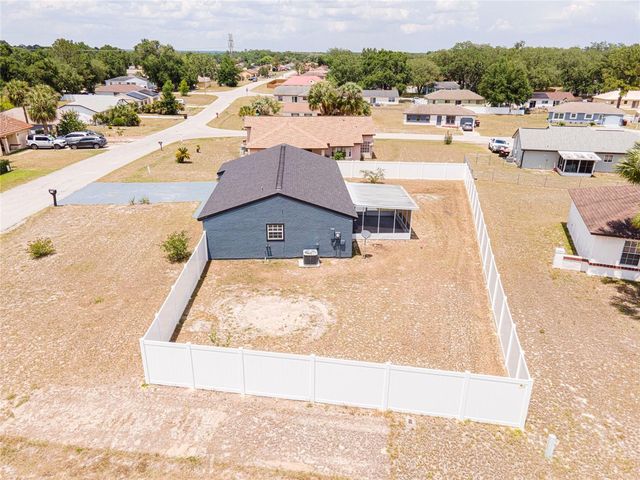 336 OAK TRACK DRIVE, Ocala, FL 34472