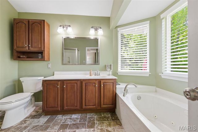 16028 Nantucket Meadows Drive, Wildwood, MO 63040