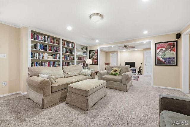 16028 Nantucket Meadows Drive, Wildwood, MO 63040