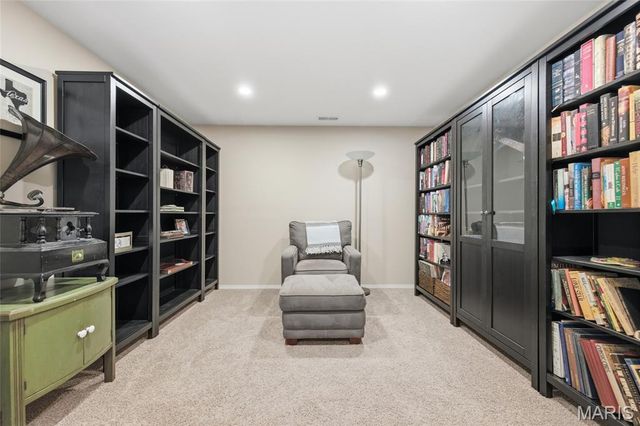 16028 Nantucket Meadows Drive, Wildwood, MO 63040