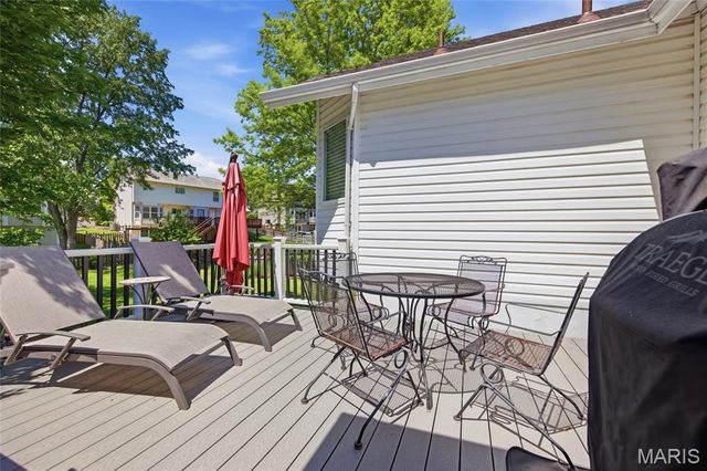 16028 Nantucket Meadows Drive, Wildwood, MO 63040