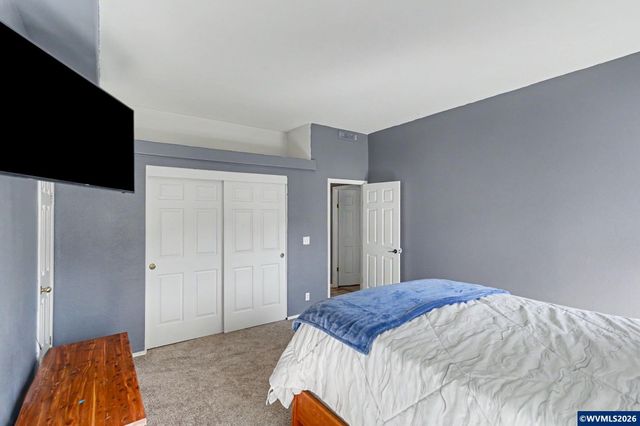 3452 Lake Vanessa Cir NW, Salem, OR 97304