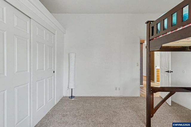 3452 Lake Vanessa Cir NW, Salem, OR 97304