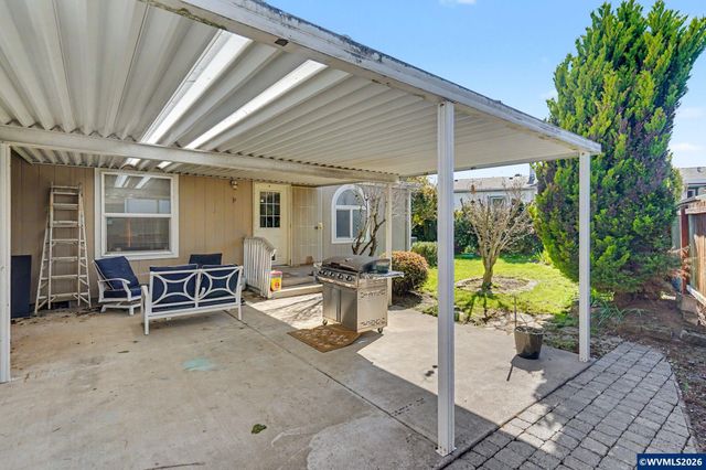 3452 Lake Vanessa Cir NW, Salem, OR 97304