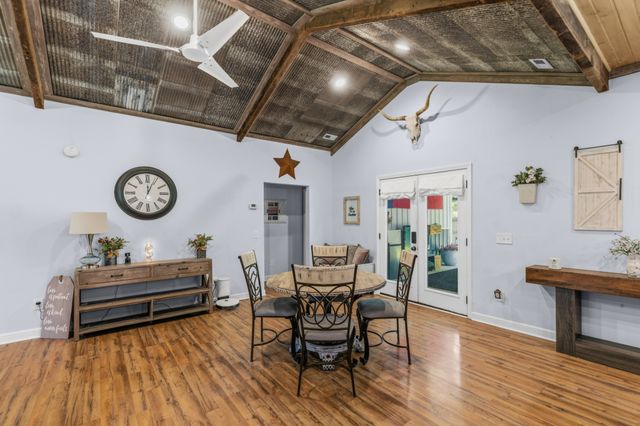 1240 Sumac Rd, Pulaski, TN 38478