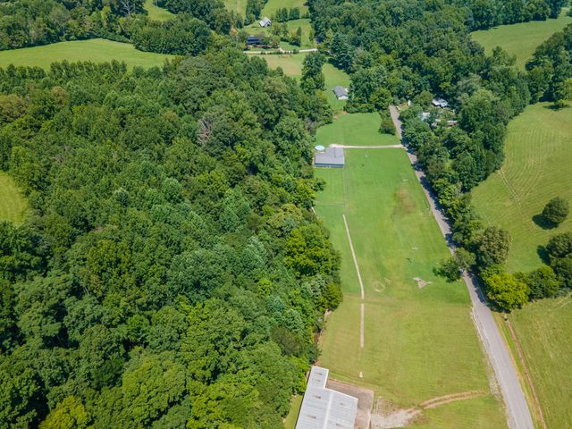 1240 Sumac Rd, Pulaski, TN 38478