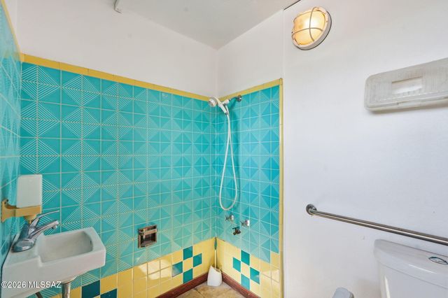 1031 S Magnolia Avenue, Tucson, AZ 85711