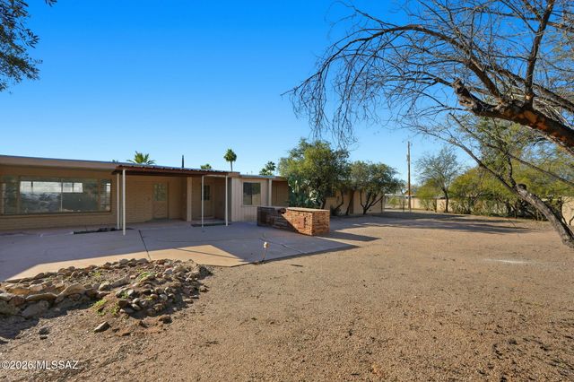 1031 S Magnolia Avenue, Tucson, AZ 85711