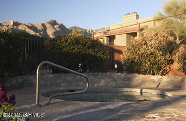 6651 N Campbell Ave Apt 224, Tucson, AZ 85718
