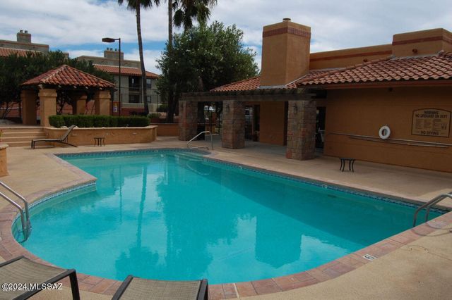 6651 N Campbell Ave Apt 224, Tucson, AZ 85718