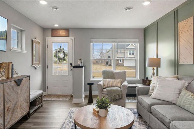 8721 Park Avenue NE, Otsego, MN 55330