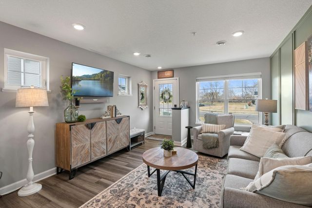 8721 Park Avenue NE, Otsego, MN 55330