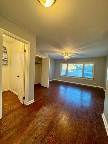 6143 S Major Avenue 1, Chicago, IL 60638