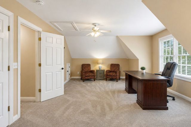 2230 Northwoods Dr, Murfreesboro, TN 37130