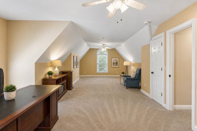 2230 Northwoods Dr, Murfreesboro, TN 37130