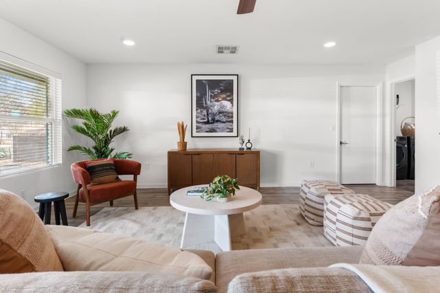 1900 Ohlen RD, Austin, TX 78757