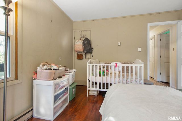 16042 Ralls Grove Road, Creal Springs, IL 62922