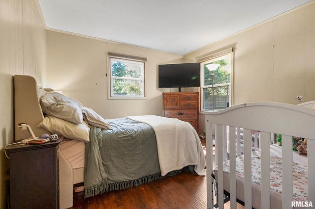 16042 Ralls Grove Road, Creal Springs, IL 62922