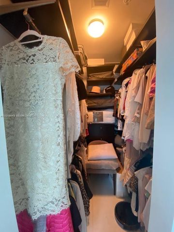 1945 S Ocean Dr 211, Hallandale Beach, FL 33009