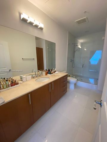 1945 S Ocean Dr 211, Hallandale Beach, FL 33009