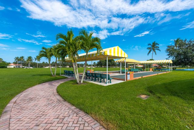 7068 Gila Lane, West Palm Beach, FL 33411