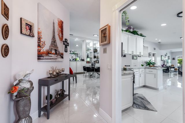 7068 Gila Lane, West Palm Beach, FL 33411