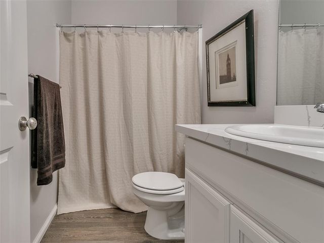 2429 Northcreek Lane, Oklahoma City, OK 73128