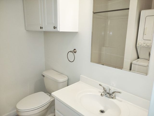 20 Cutler Street 20, Bedford, MA 01730