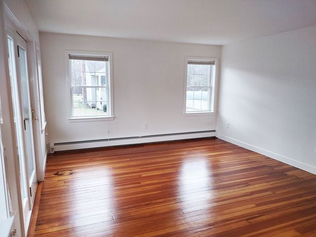 20 Cutler Street 20, Bedford, MA 01730