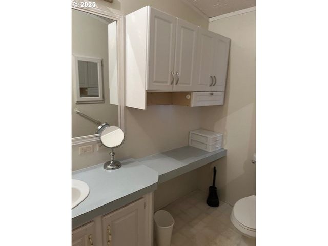 1200 E CENTRAL Ave 128, Sutherlin, OR 97479