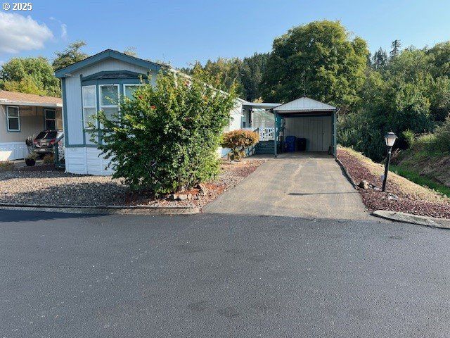 1200 E CENTRAL Ave 128, Sutherlin, OR 97479