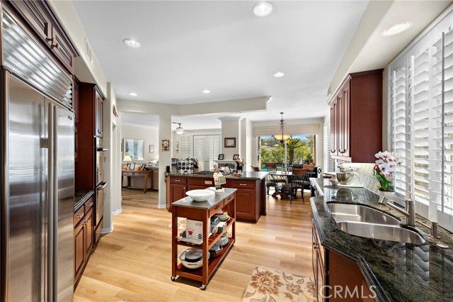 20 Edgewood, Laguna Hills, CA 92679