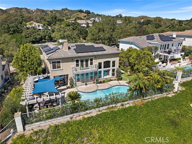 20 Edgewood, Laguna Hills, CA 92679