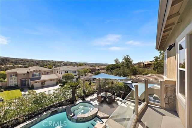 20 Edgewood, Laguna Hills, CA 92679