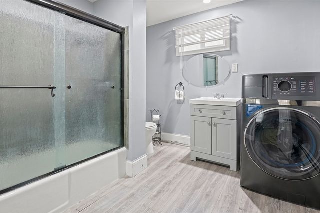 16 Court Street, Lowell, MA 01852