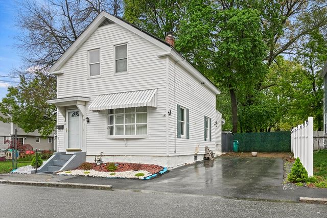 16 Court Street, Lowell, MA 01852