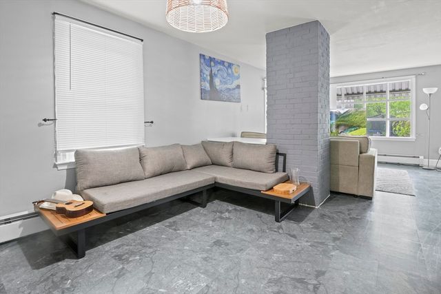 16 Court Street, Lowell, MA 01852