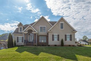7724 Peppertree Drive, Ooltewah, TN 37363