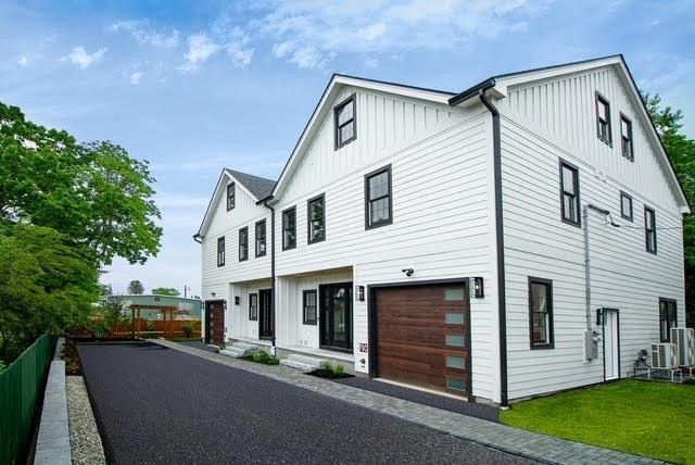 276-278 Nevada 278, Newton, MA 02460