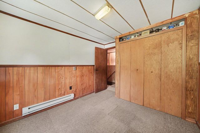 2 S Fairview Avenue, Niles, MI 49120