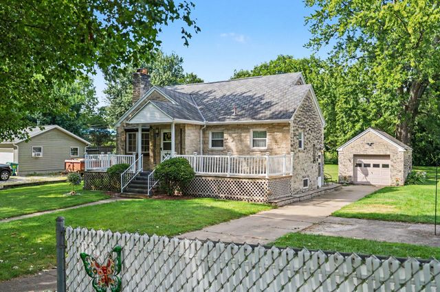 2 S Fairview Avenue, Niles, MI 49120
