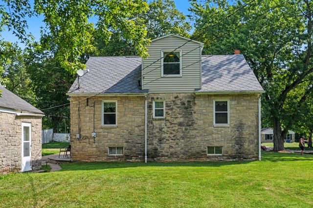 2 S Fairview Avenue, Niles, MI 49120