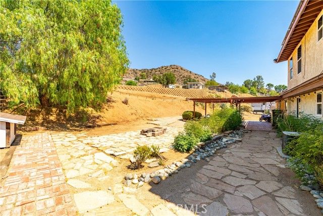 33656 Tradepost Road, Acton, CA 93510