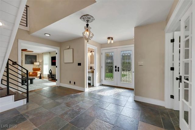 7470 Eldora AV, Las Vegas, NV 89117