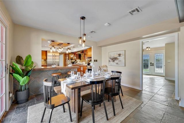 7470 Eldora AV, Las Vegas, NV 89117