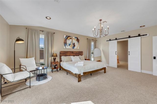 7470 Eldora AV, Las Vegas, NV 89117