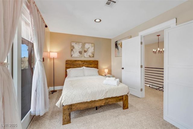 7470 Eldora AV, Las Vegas, NV 89117