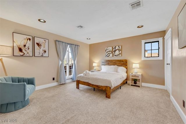 7470 Eldora AV, Las Vegas, NV 89117